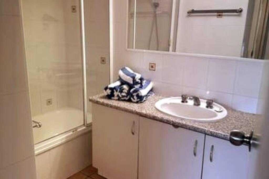 2 Bedroom Ocean View - Alexandria Apartments -Alexandra Headland Maroochydore Luaran gambar